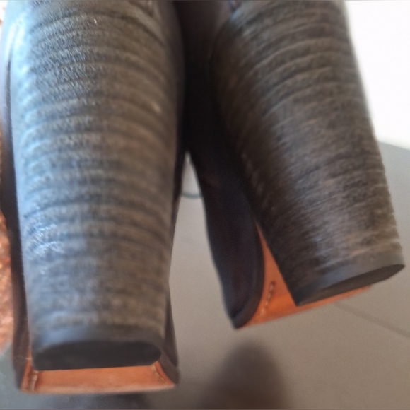 Rag and Bone lace up leather boots - Picture 9 of 13